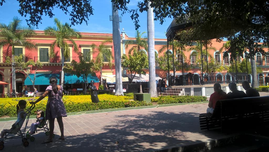 Hotel Machado Масатлан Экстерьер фото